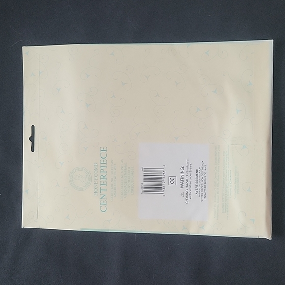 🐇💲2️⃣ 🐇 Beatrix Potter Infant Honeycomb Centerpiece Decoration - Picture 6 of 8